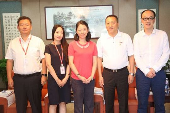 点击查看详细信息<br>标题：东方雨虹获评“2015年度万科A级供应商” 阅读次数：2553